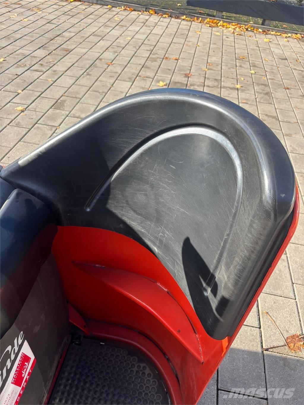 Linde L12 LHP SP Elektromos gyalogkíséretű targoncák