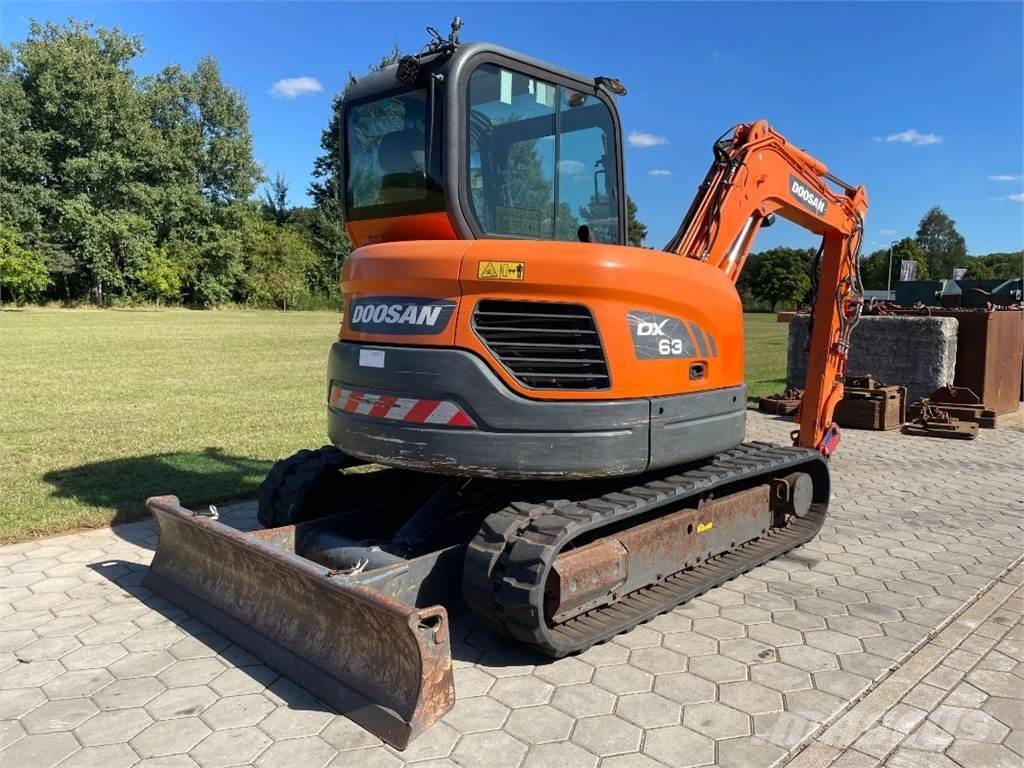 Doosan DX63-3 Mini kotrók < 7t