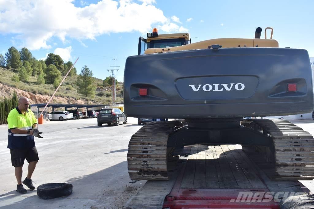 Volvo EC 240 C N L Lánctalpas kotrók