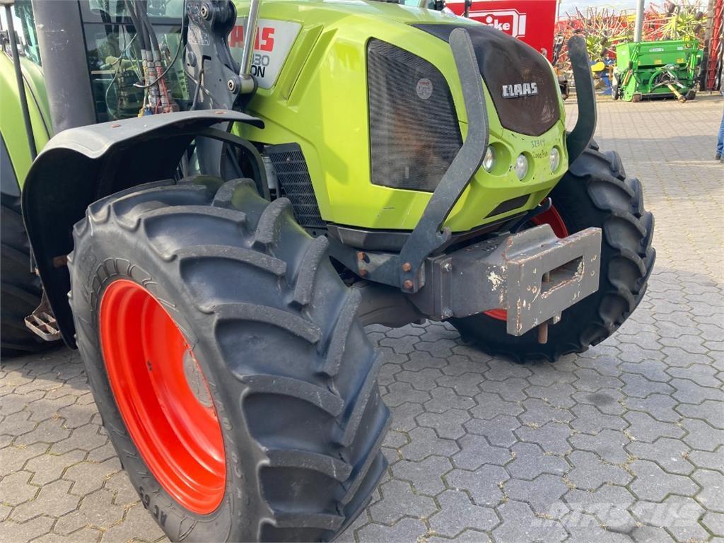 CLAAS Arion 430 Traktorok
