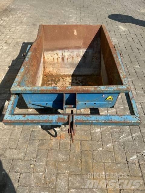  Kipbak 500 l Egyéb alkatrészek