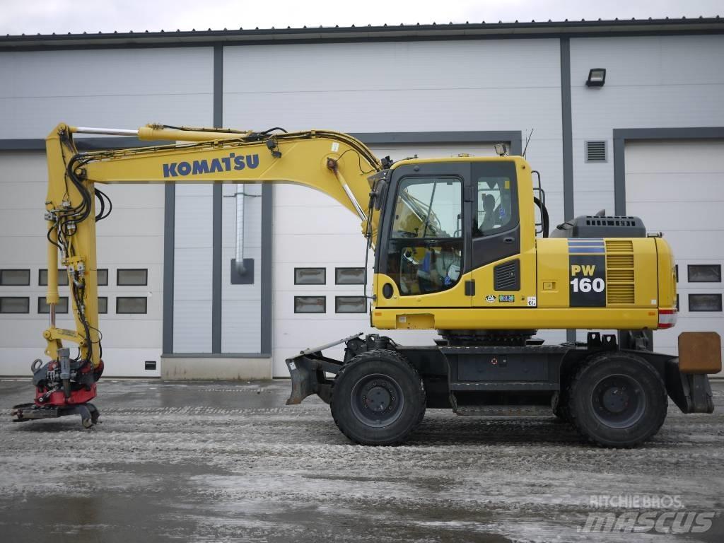 Komatsu PW 160-8 Gumikerekes kotrók