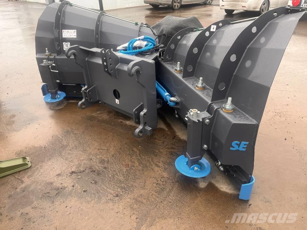 SE Equipment  Vikplog Hóeltakarítók