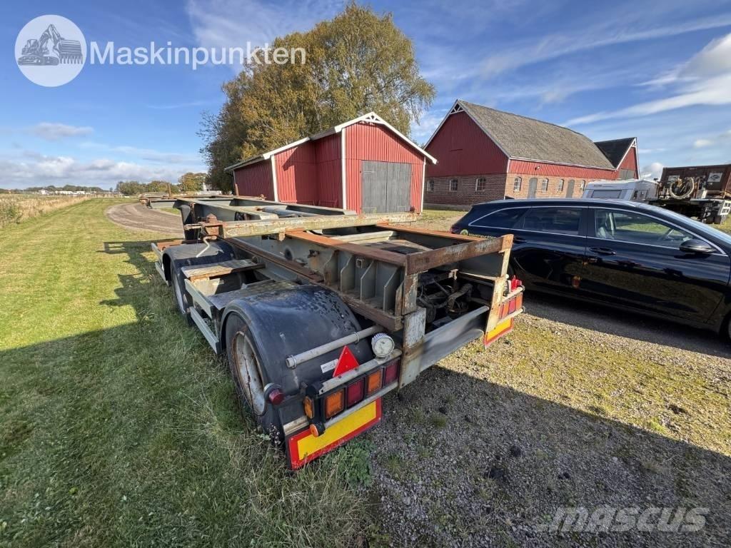 KT Tjörn Linktrailer Konténerkeret / Konténeremelő félpótkocsik