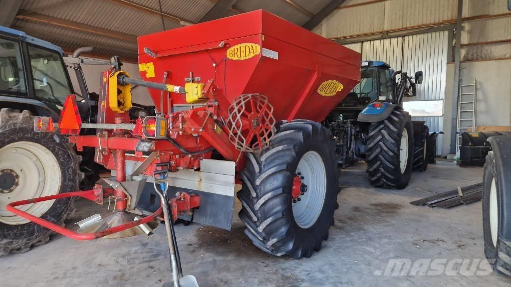 Bredal K 65 Műtrágyaszórók