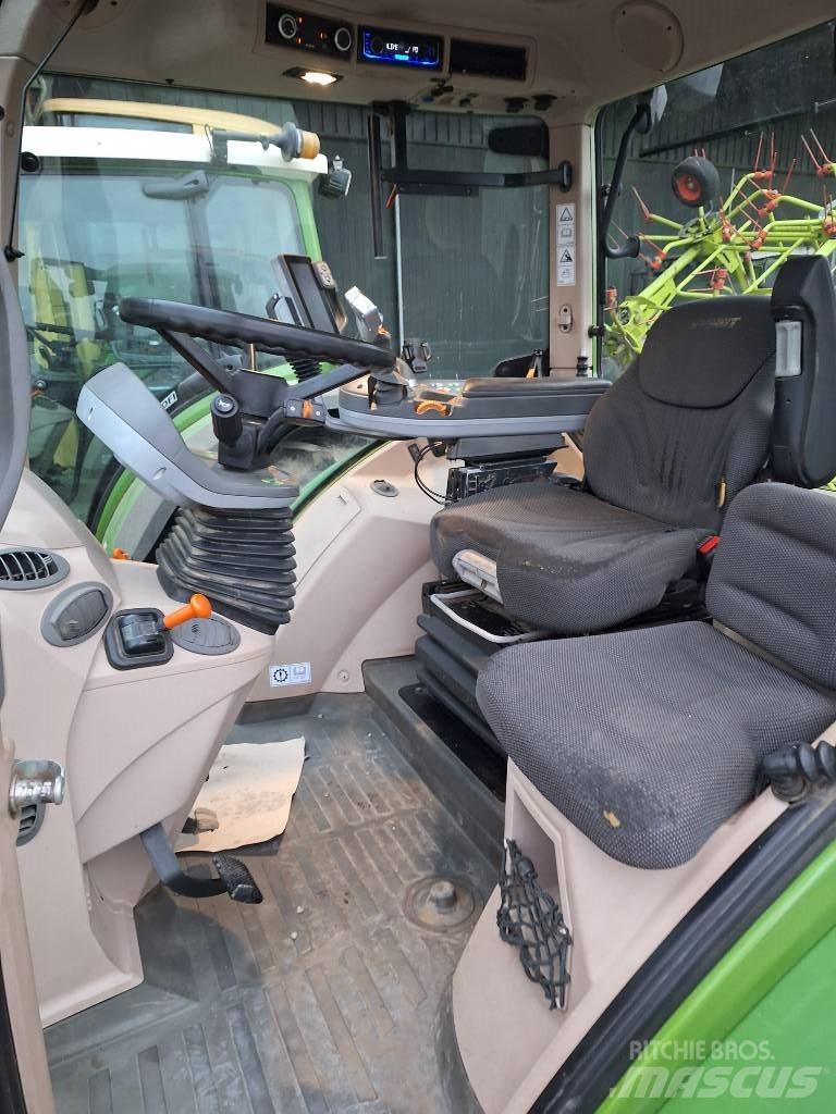 Fendt 718 Vario Traktorok