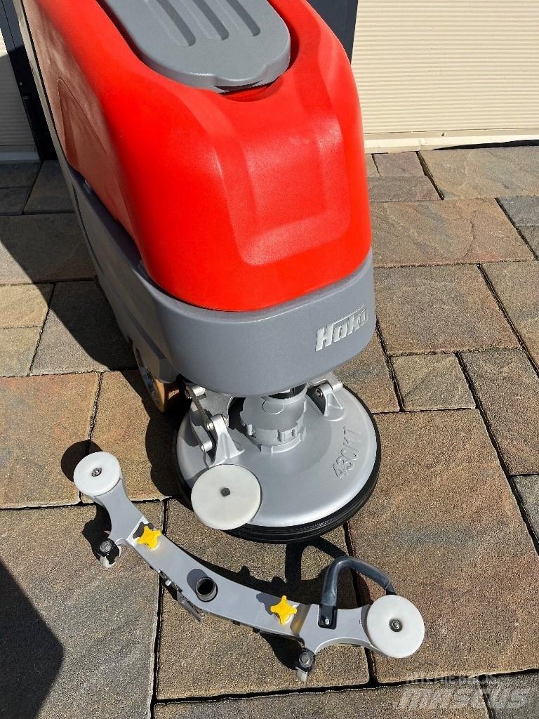 Hako B30 CL Scrubber dryers
