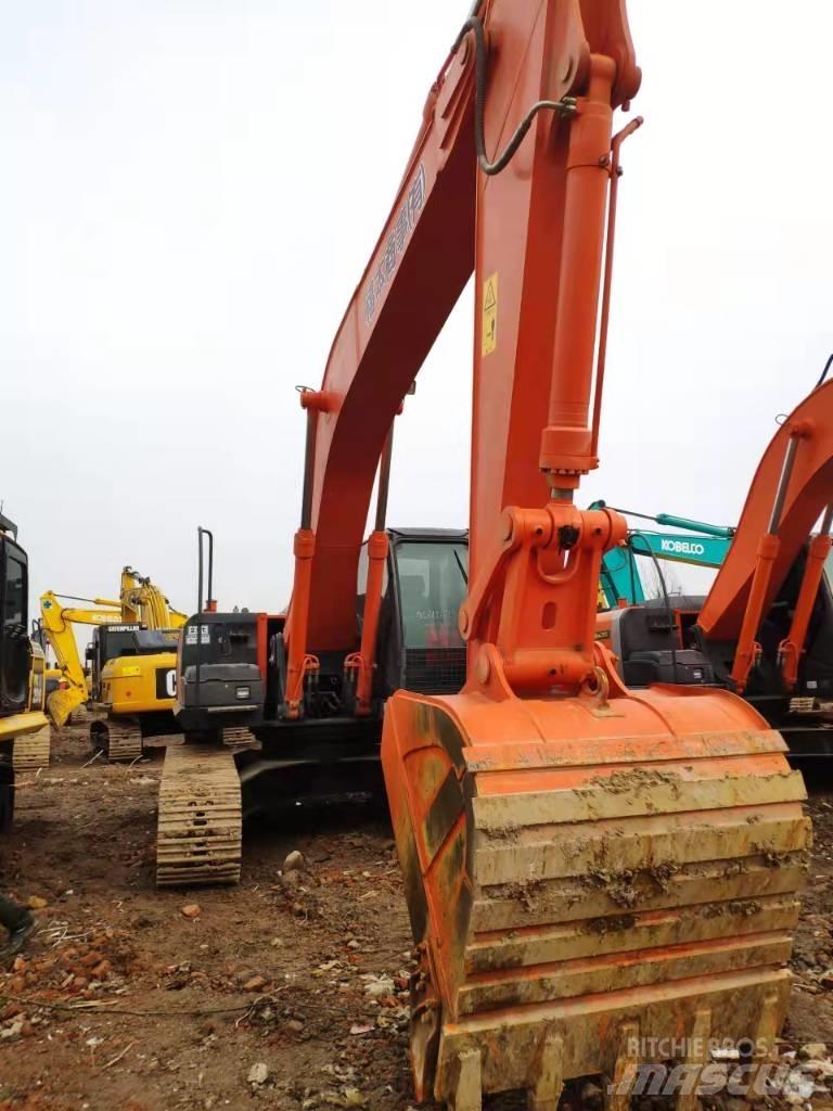 Hitachi ZX 240 H Lánctalpas kotrók