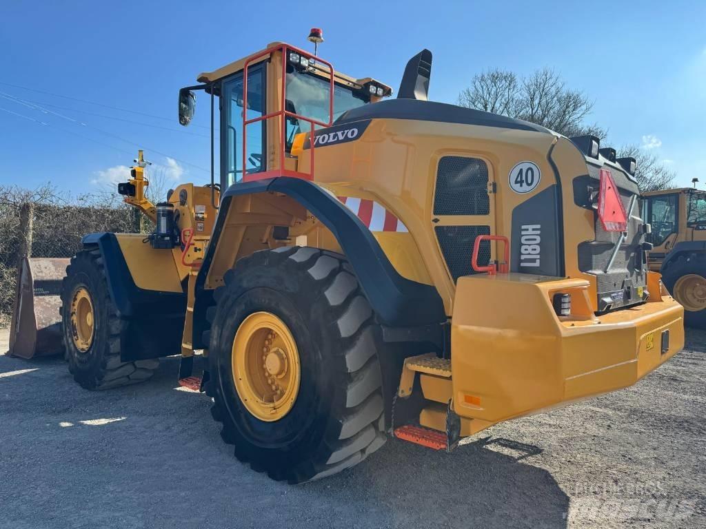 Volvo L 180 H Gumikerekes homlokrakodók