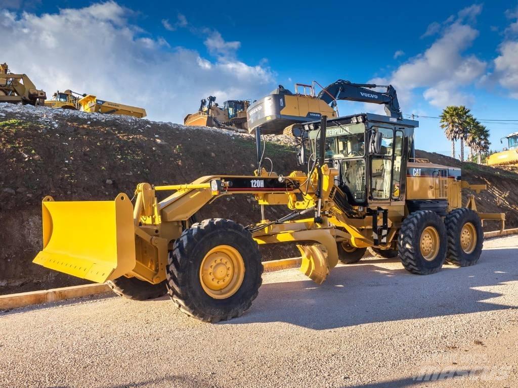 CAT 120 H VHP Gréderek