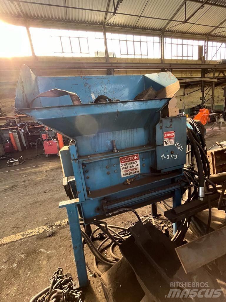  Securit Compactor Haszongépek