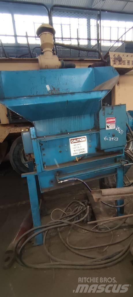  Securit Compactor Haszongépek