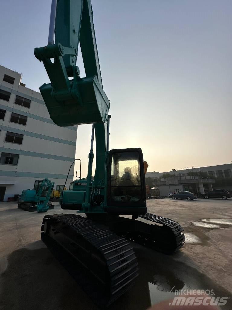 Kobelco SK 200-8 Lánctalpas kotrók