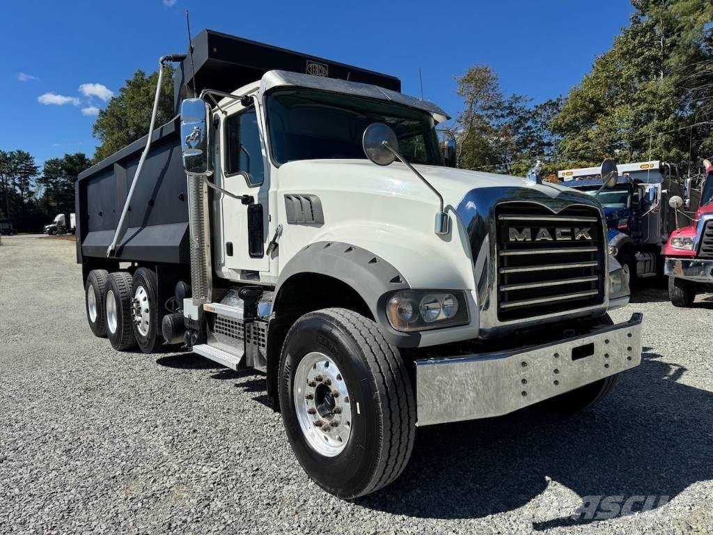 Mack Granite 84FR Billenő teherautók
