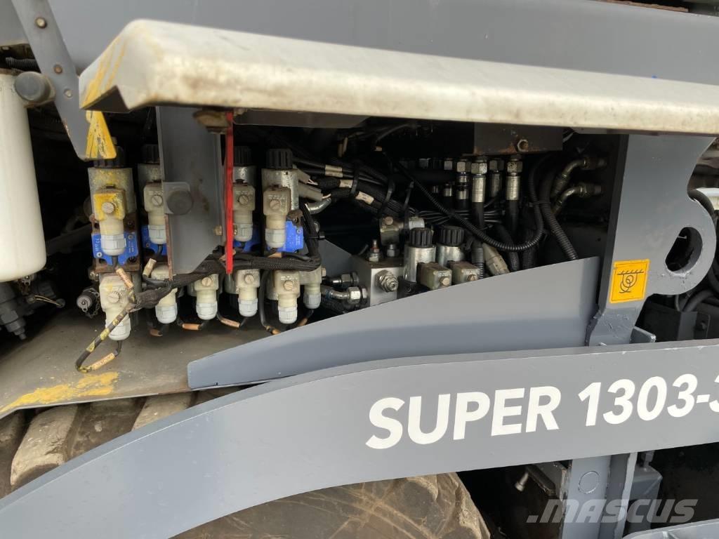 Vögele SUPER 1303-3I Aszfalt terítõ gépek