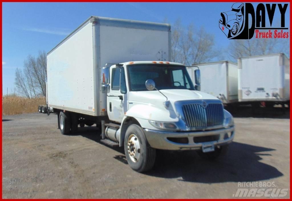 International 4400 Dobozos teherautók