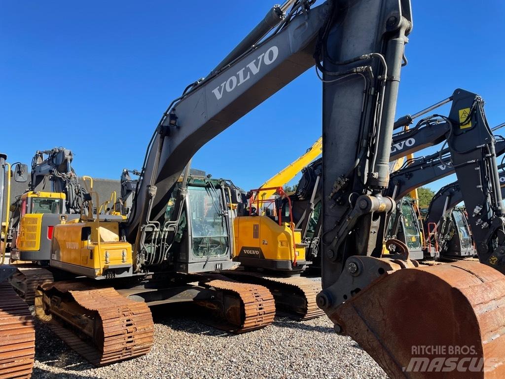 Volvo EC210C Lánctalpas kotrók