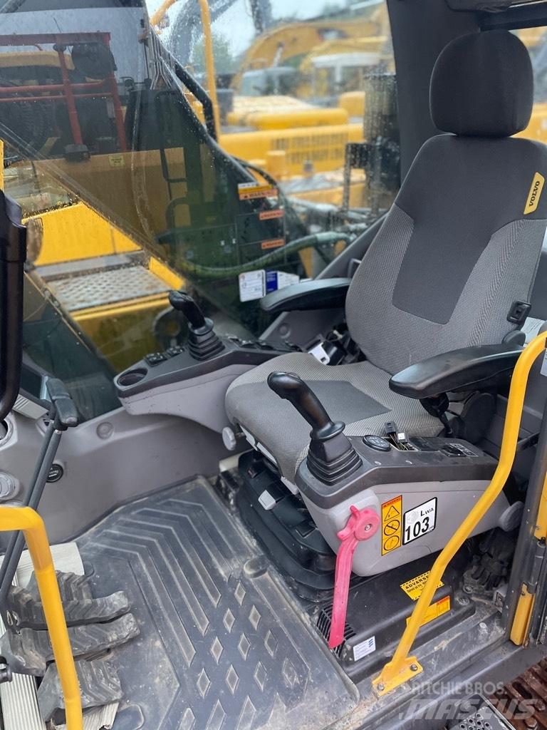 Volvo EC210C Lánctalpas kotrók