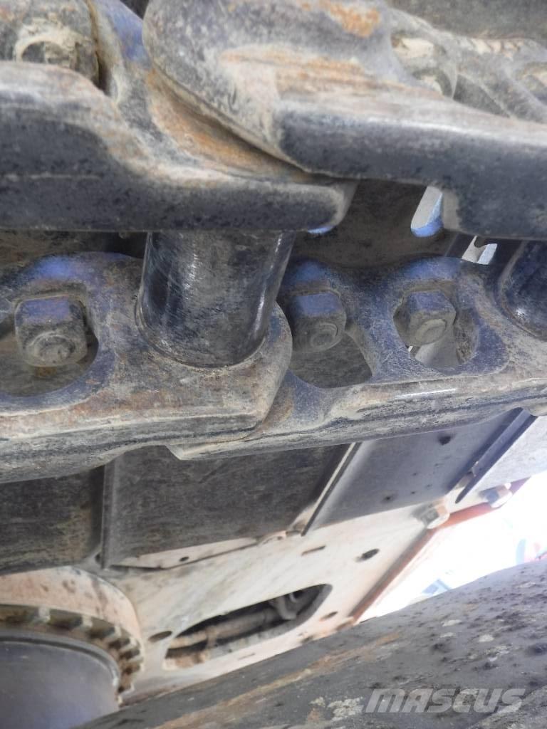 Hitachi ZX 135 US-6 Lánctalpas kotrók