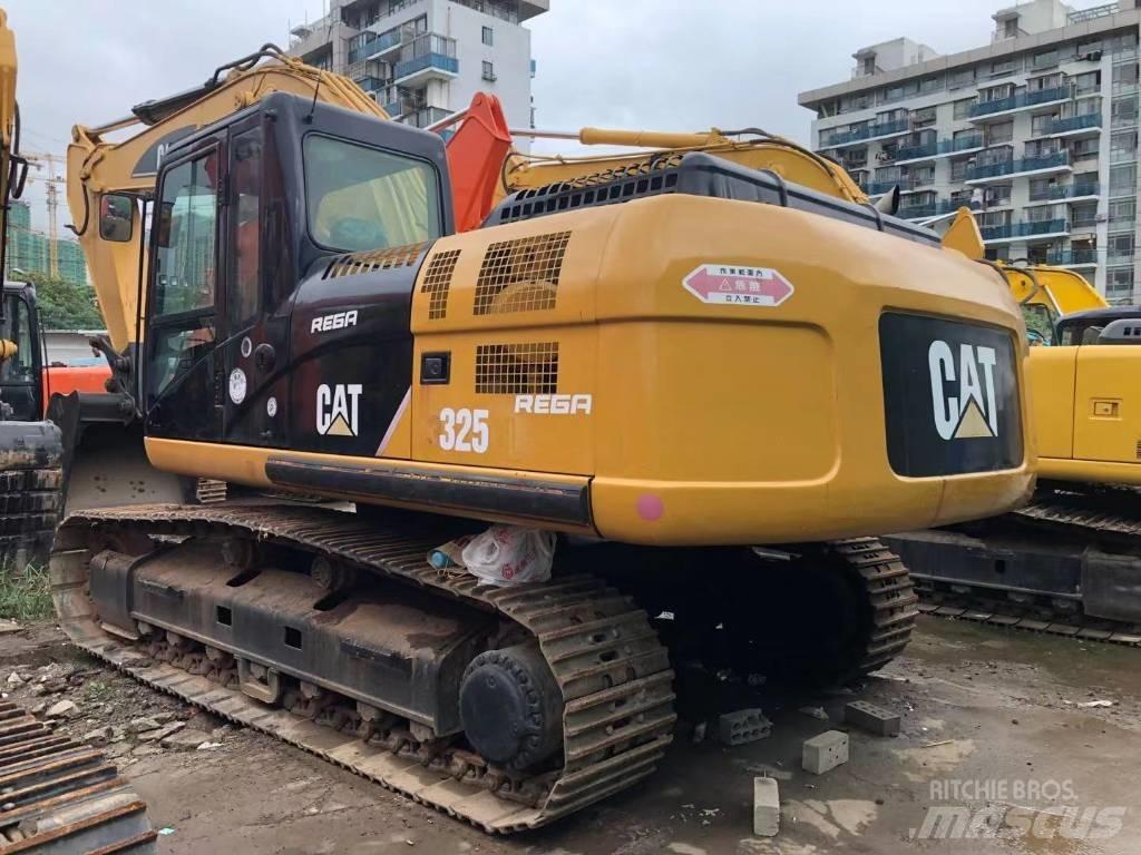 CAT 325 D Lánctalpas kotrók