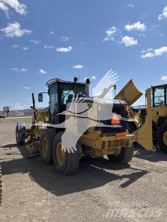 CAT 140M AWD Gréderek