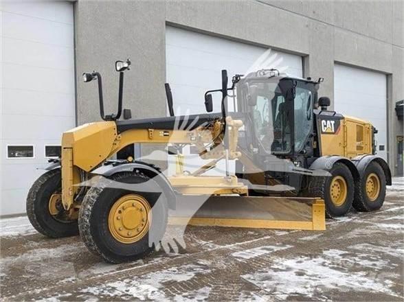CAT 140M3 AWD Gréderek