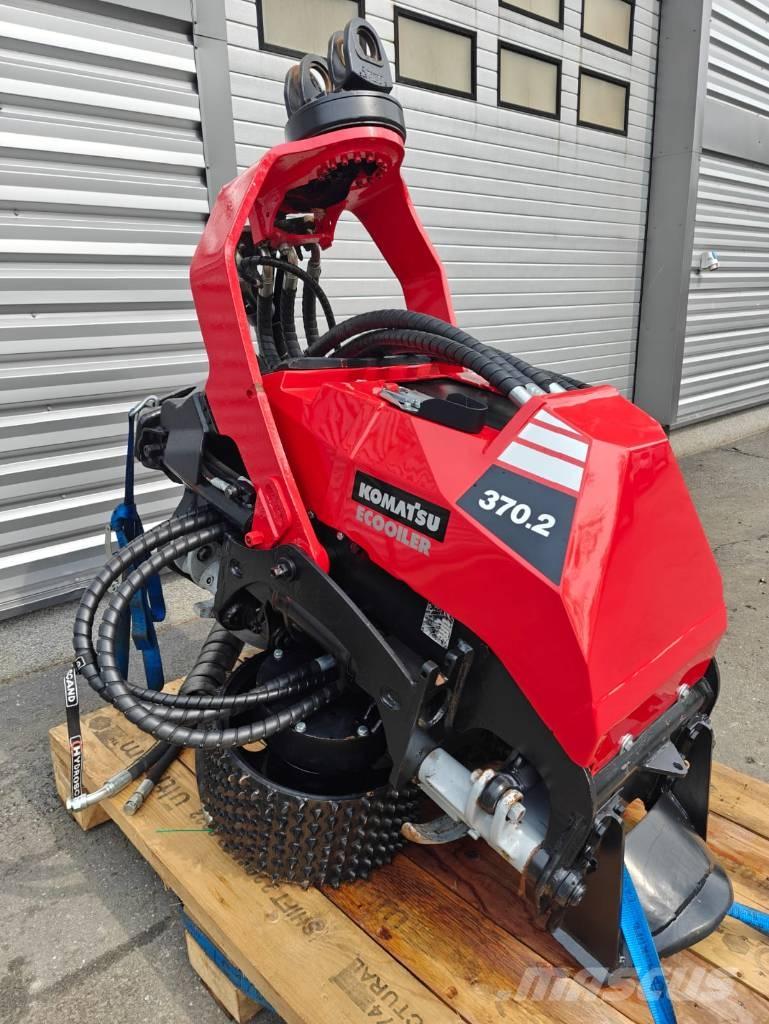 Komatsu 370.2 Betakarító fejek