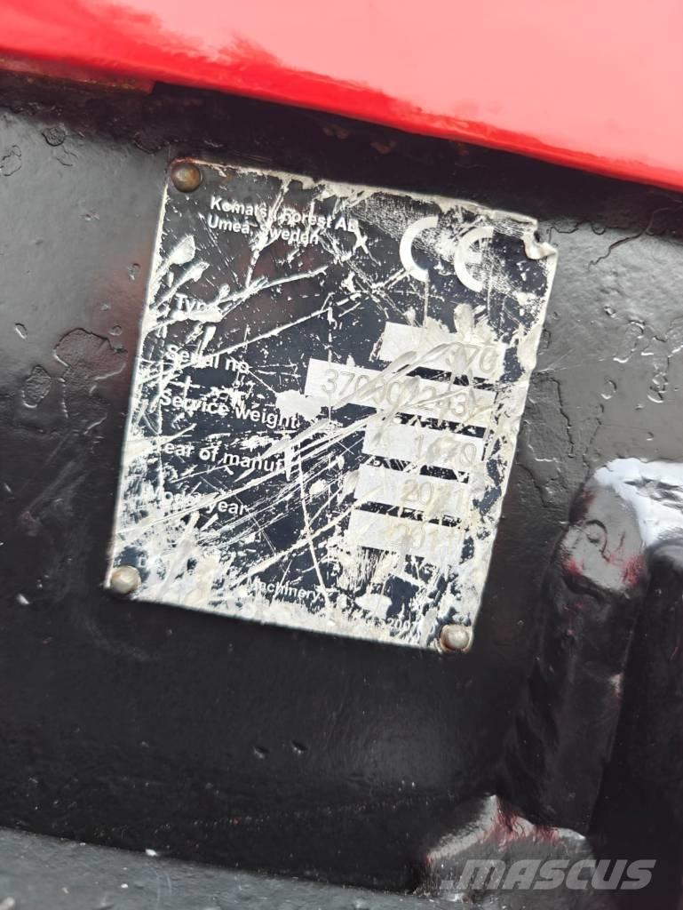 Komatsu 370.2 Betakarító fejek