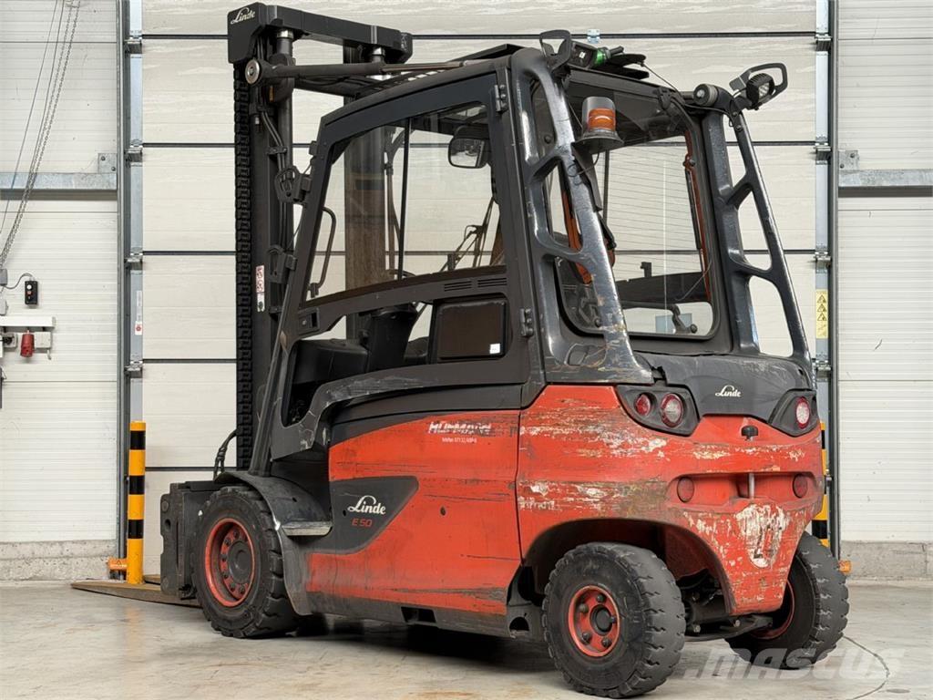 Linde E50HL-01 Elektromos targoncák
