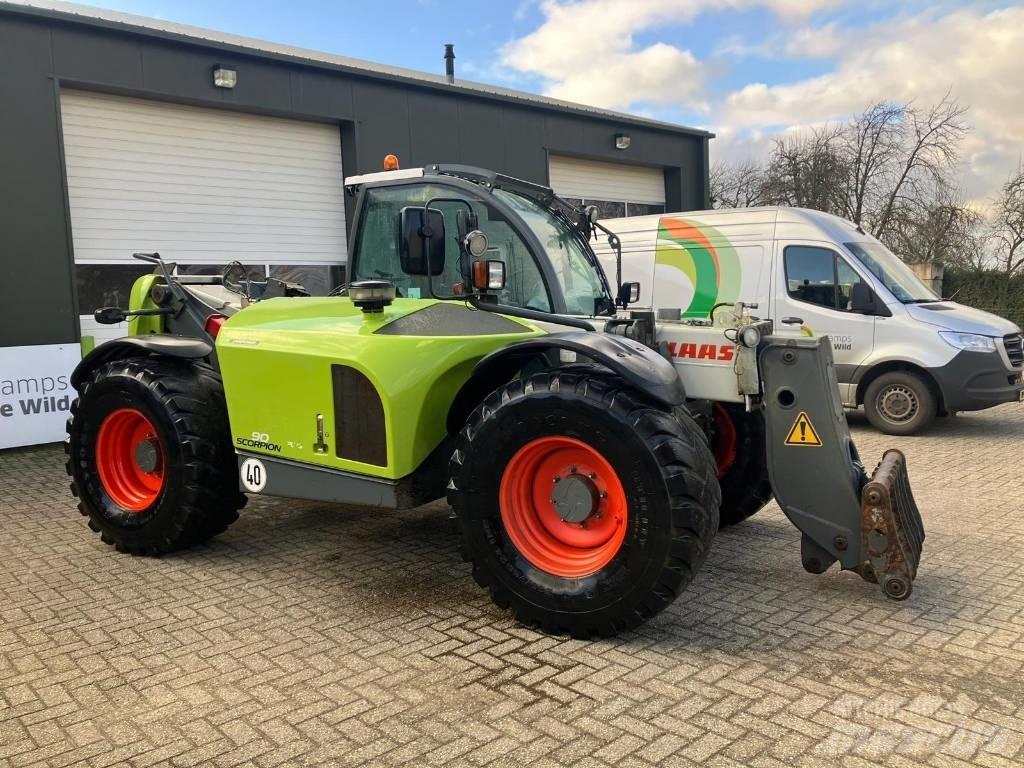CLAAS Scorpion 9040 Teleszkópos mezőgazdasági rakodók