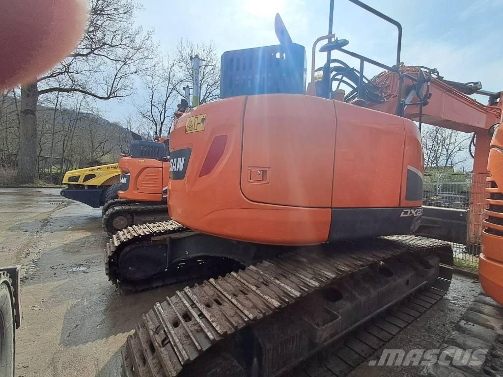 Doosan DX 235 LCR-5 Lánctalpas kotrók
