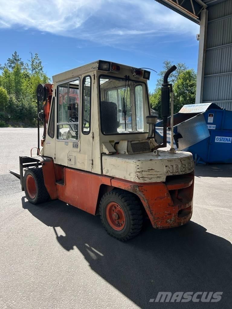Nissan YGF03 Dízel targoncák