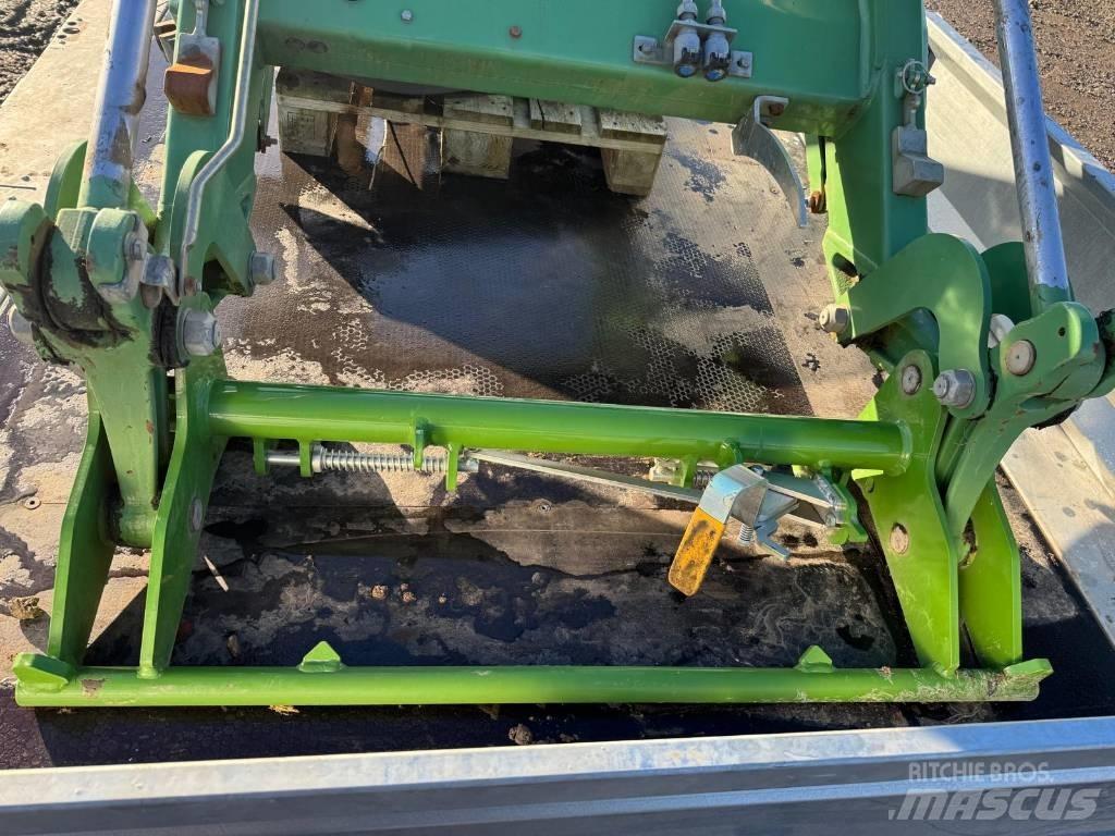 Fendt CARGO 4X80 Homlokrakodók és kotrók