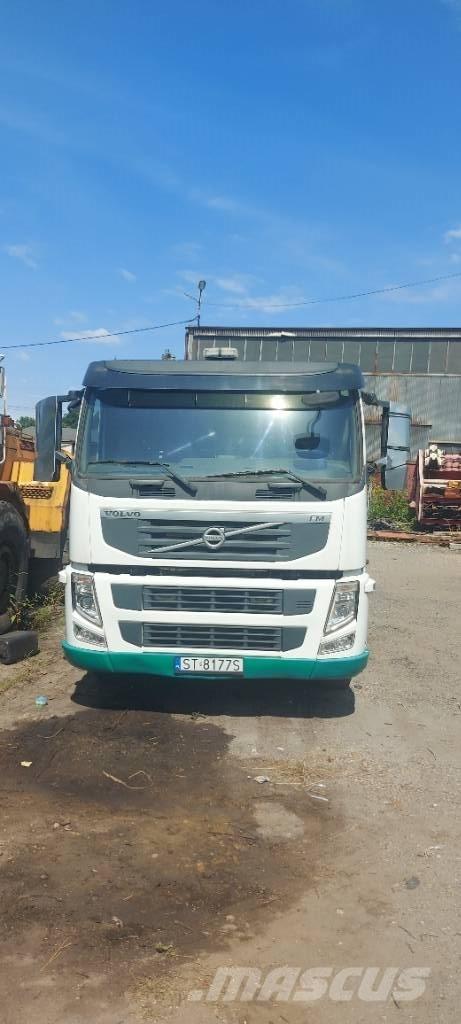 Volvo FM 330 Fülkés alváz