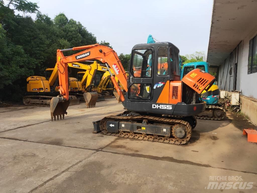 Doosan DH55 Mini kotrók < 7t