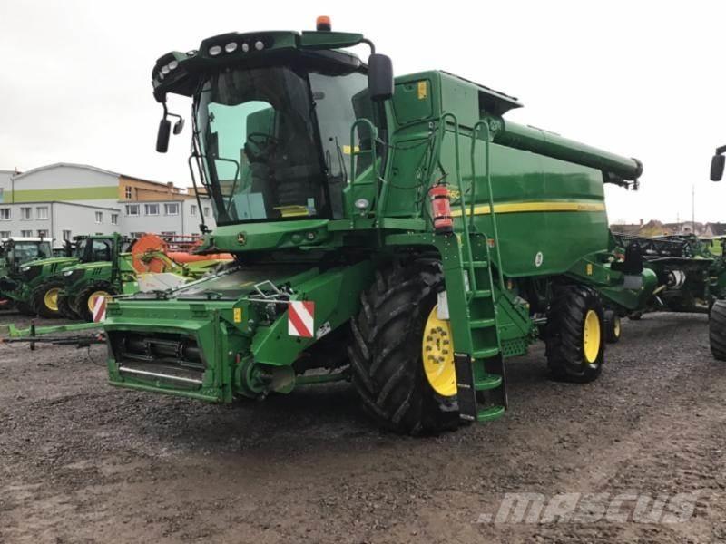 John Deere T 660 i Kombájnok