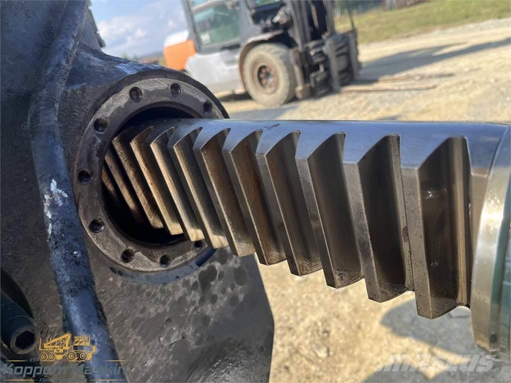 John Deere CH710 Betakarító daruk