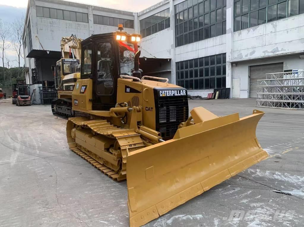 CAT D 5 K lánctalpas dózerek