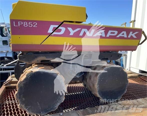Dynapac LP852 Vontatott vibrátoros hengerek