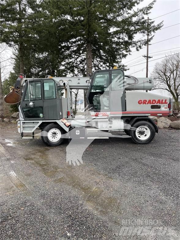 Gradall XL3100 Gumikerekes kotrók