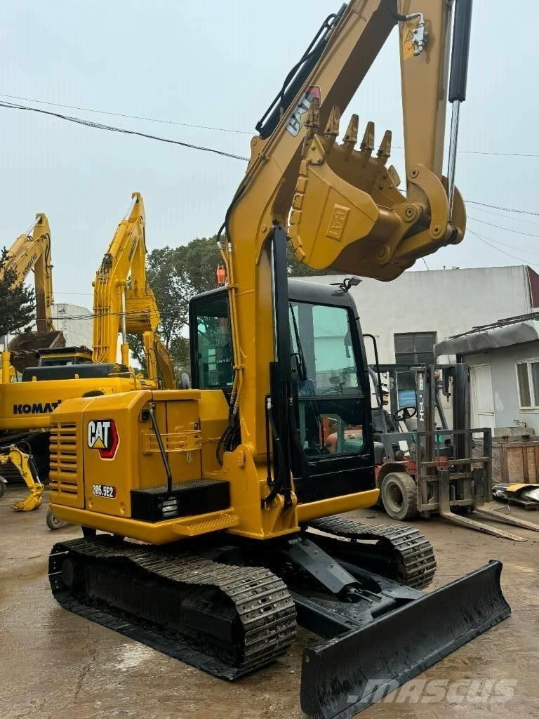 CAT 305.5E2 Mini kotrók < 7t