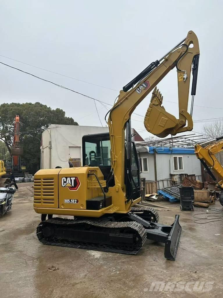 CAT 305.5E2 Mini kotrók < 7t