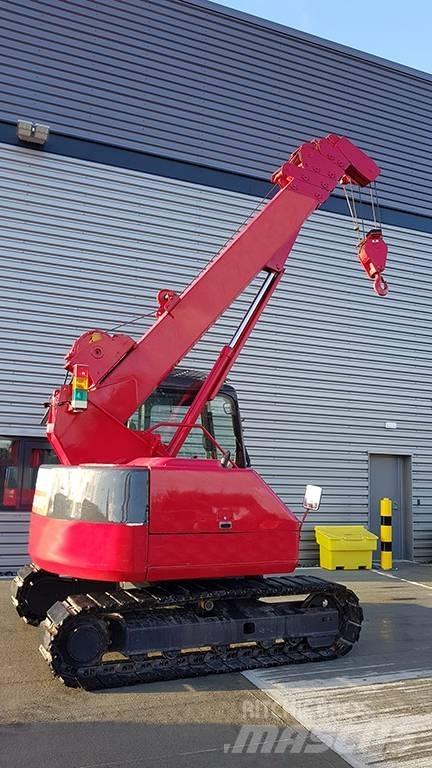 Maeda LC785 Lánctalpas daruk
