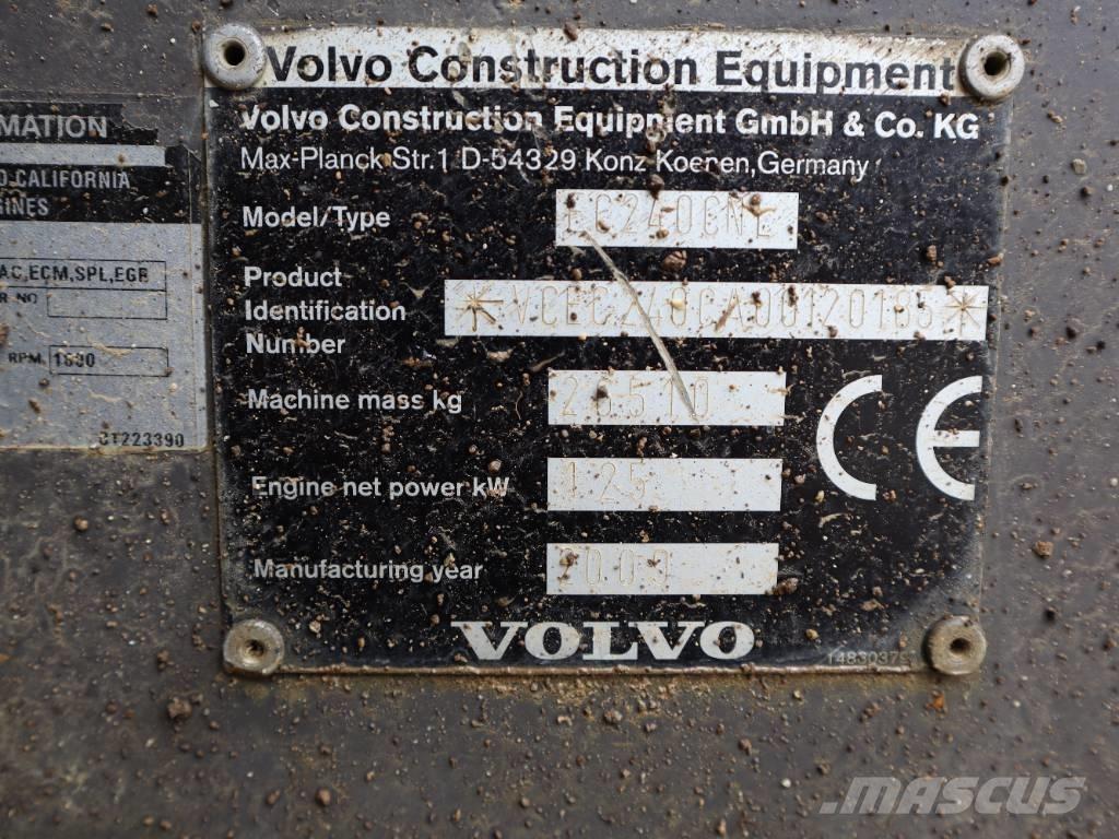 Volvo EC 240 C N L Lánctalpas kotrók