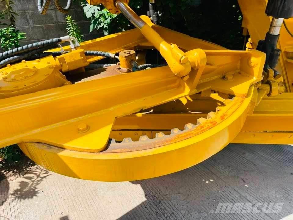 CAT 140h Gréderek