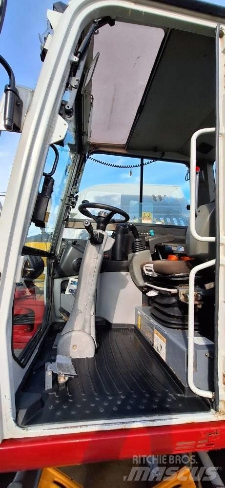 Takeuchi TB 295W Gumikerekes kotrók