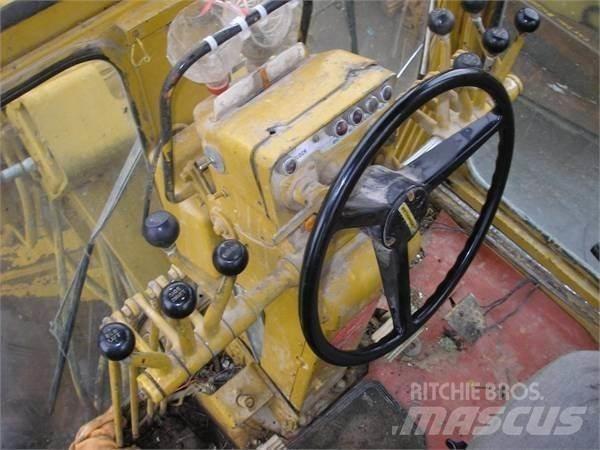 CAT 12G Gréderek
