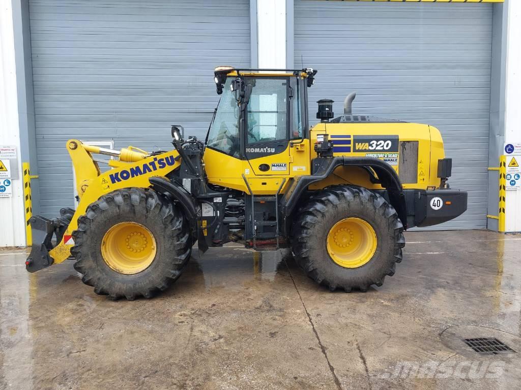Komatsu WA320-8 Gumikerekes homlokrakodók