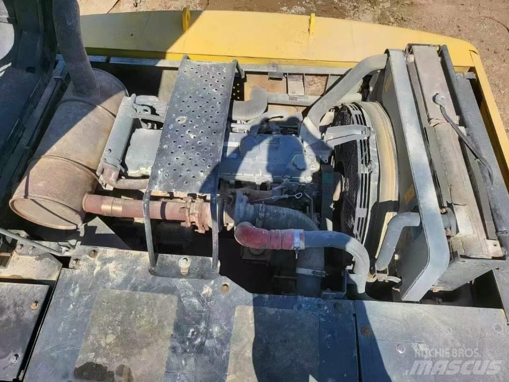 Sumitomo SH 350 Lánctalpas kotrók