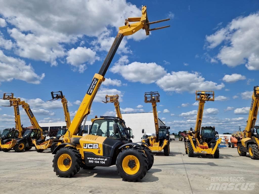 JCB 531-70, 732   P339 Teleszkópos rakodók